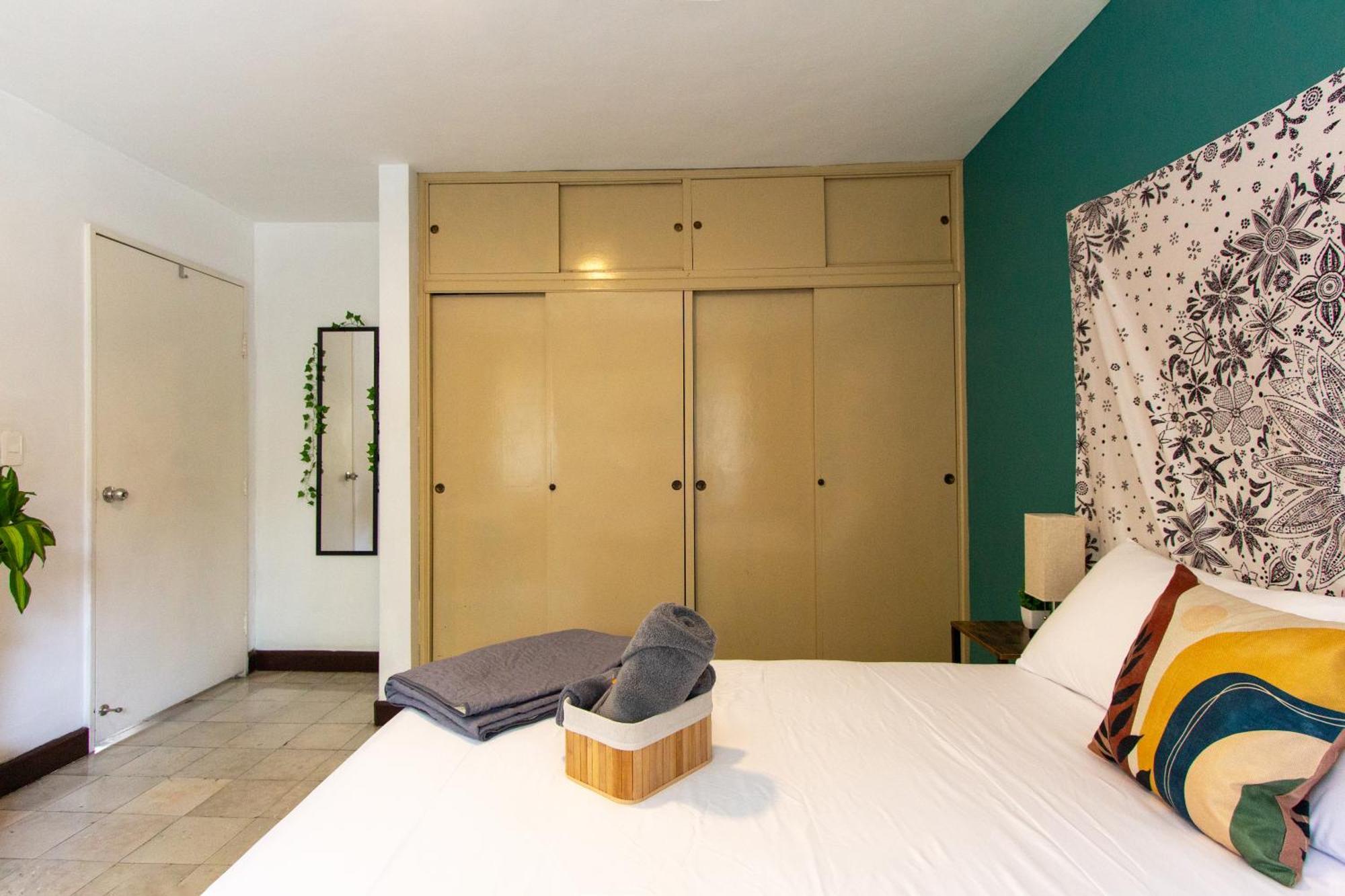 Conomad House - Coliving & Coworking Hostal