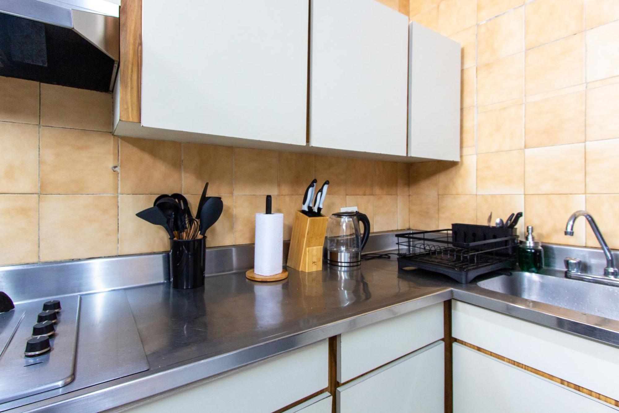 Hostal Conomad House - Coliving & Coworking *