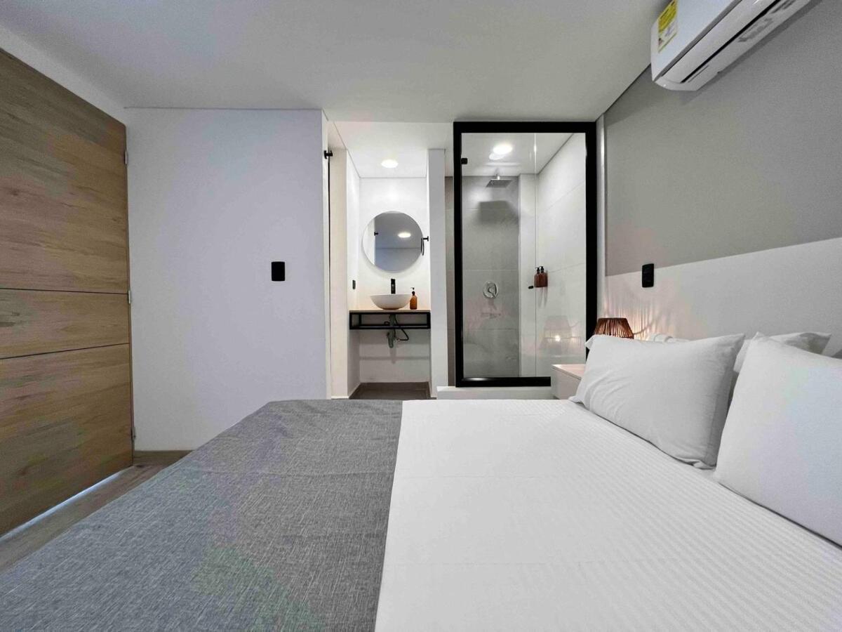 Nowa Bora Bora - Huge Jacuzzi, Rooftop & Ac In Provenza Apartment *
