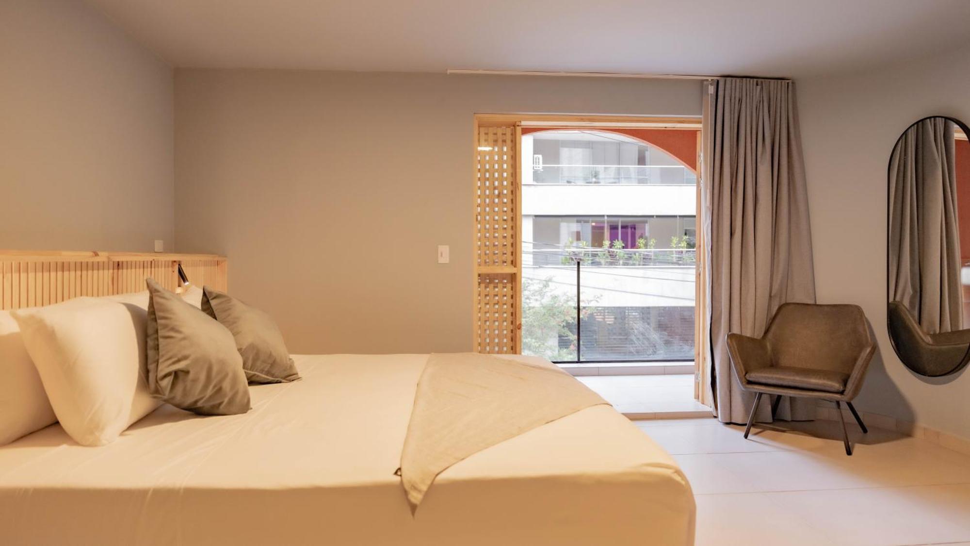 Hotel Leviu By Bernalo 4*