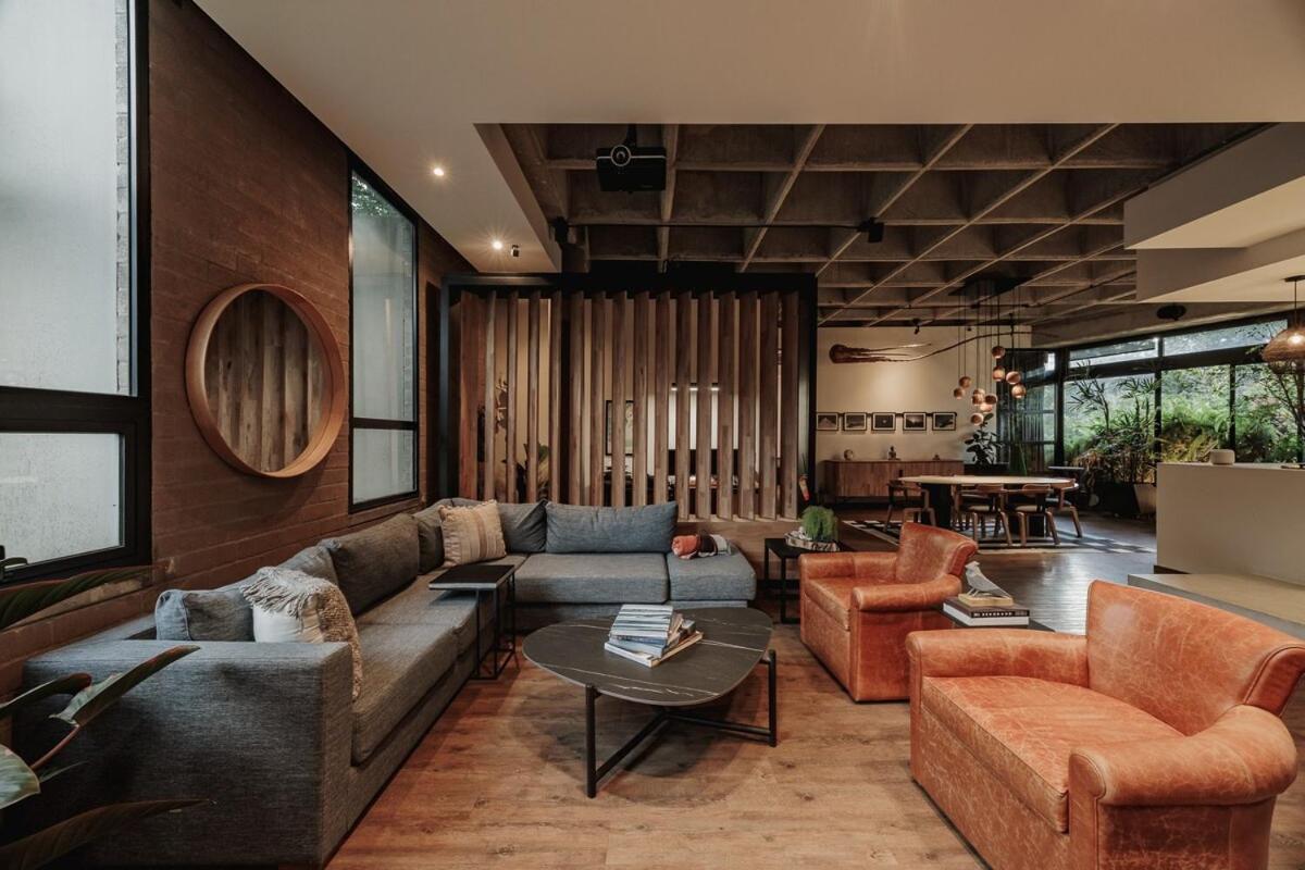 Designer Loft, Unique Location, Provenza, Lleras Apartamento *