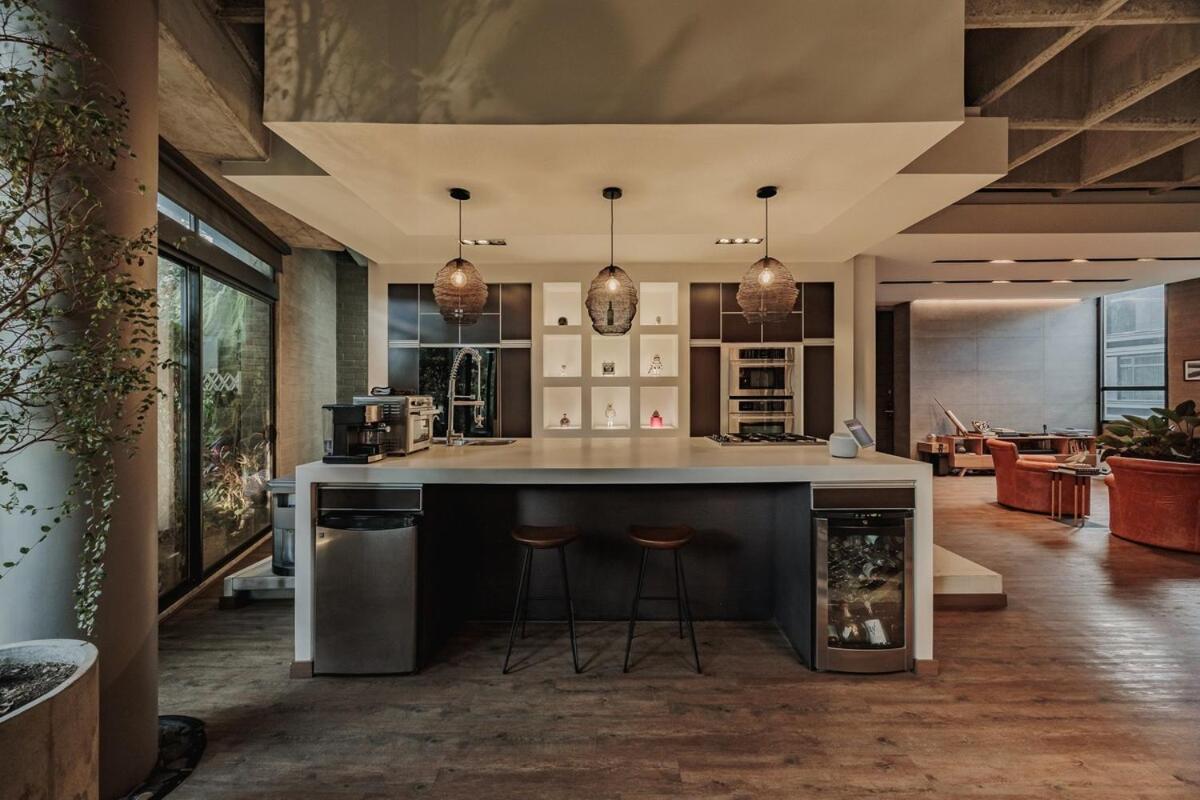 Designer Loft, Unique Location, Provenza, Lleras Apartamento Medellín