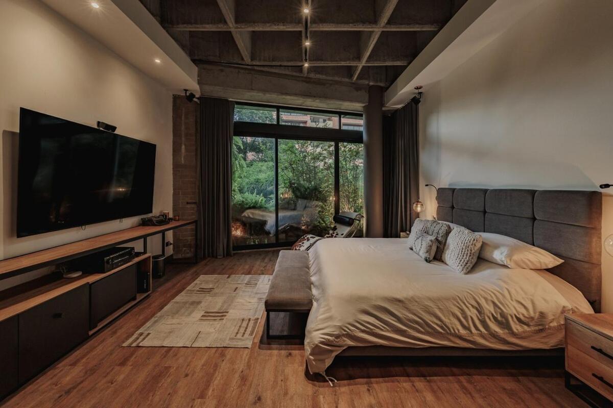Apartamento Designer Loft, Unique Location, Provenza, Lleras