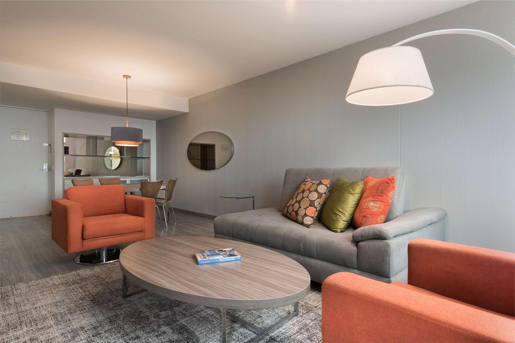 Hotel Nh Collection Royal