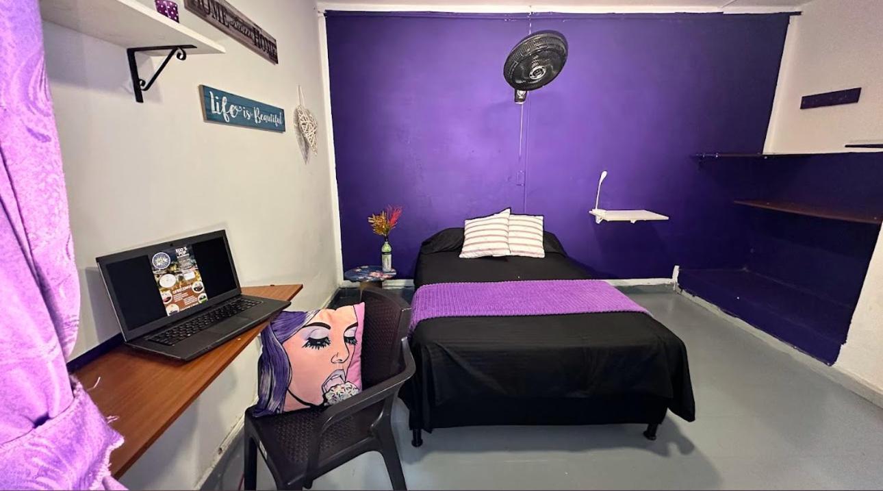 Guest house Casa Egos Pop Laureles