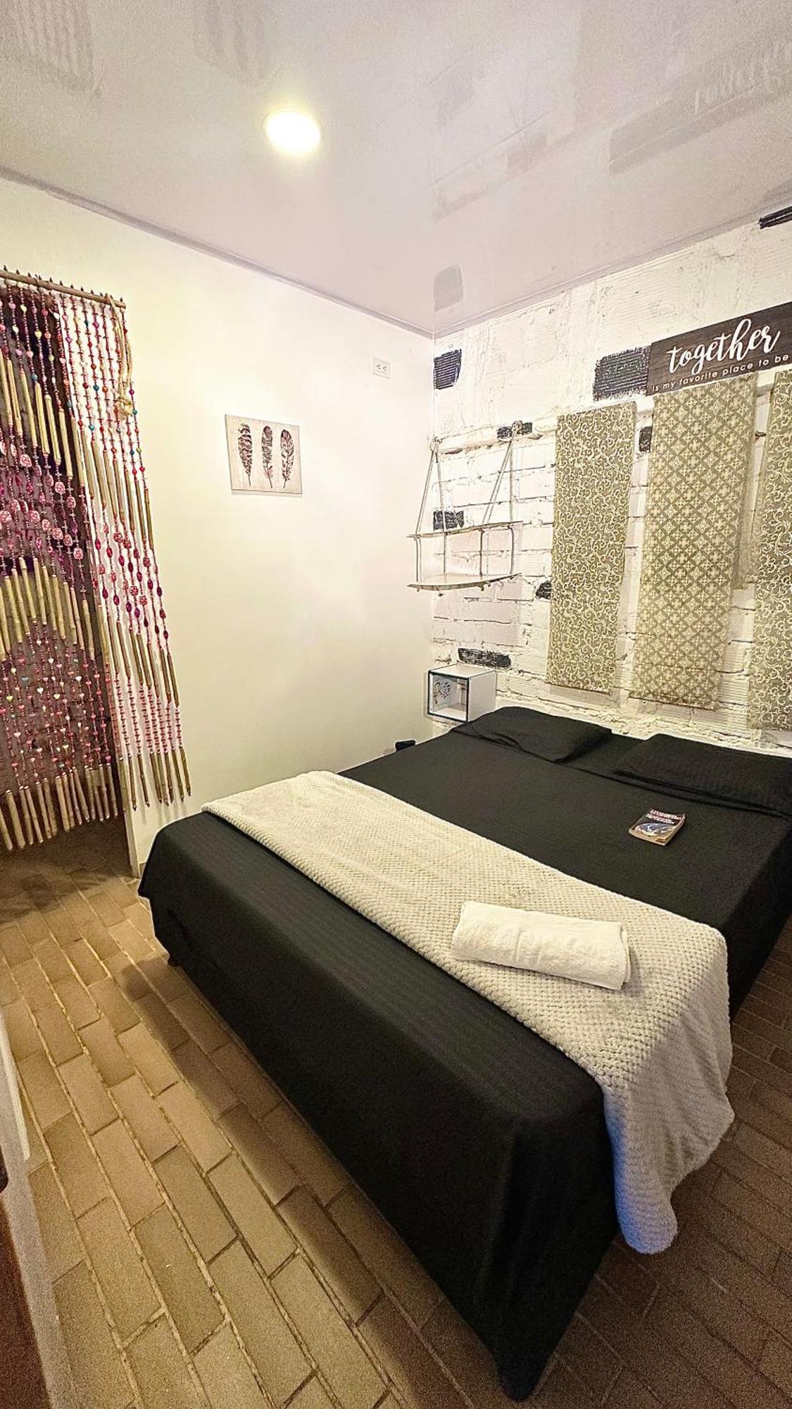 Casa Egos Pop Laureles