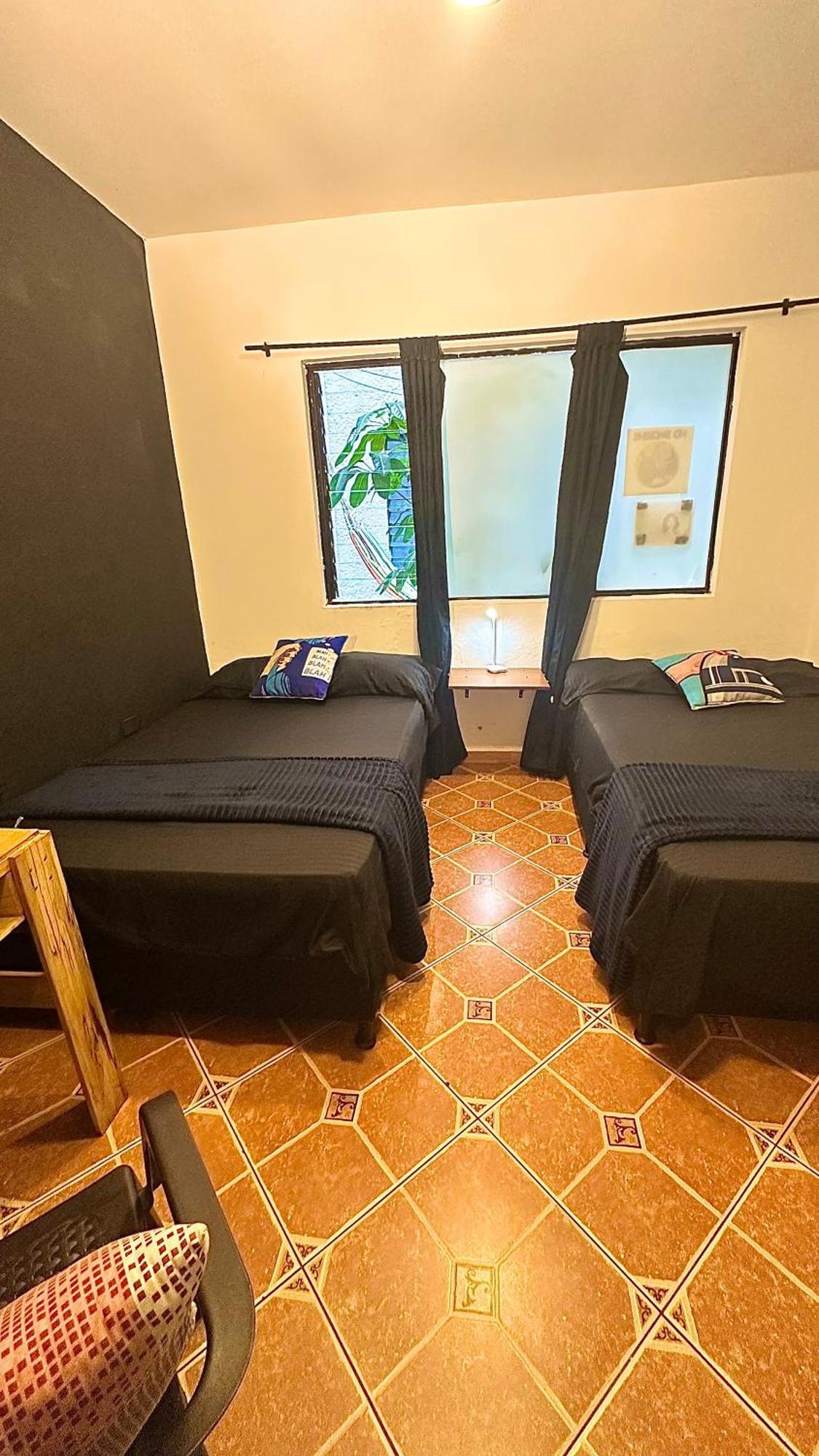 Casa Egos Pop Laureles Guest house