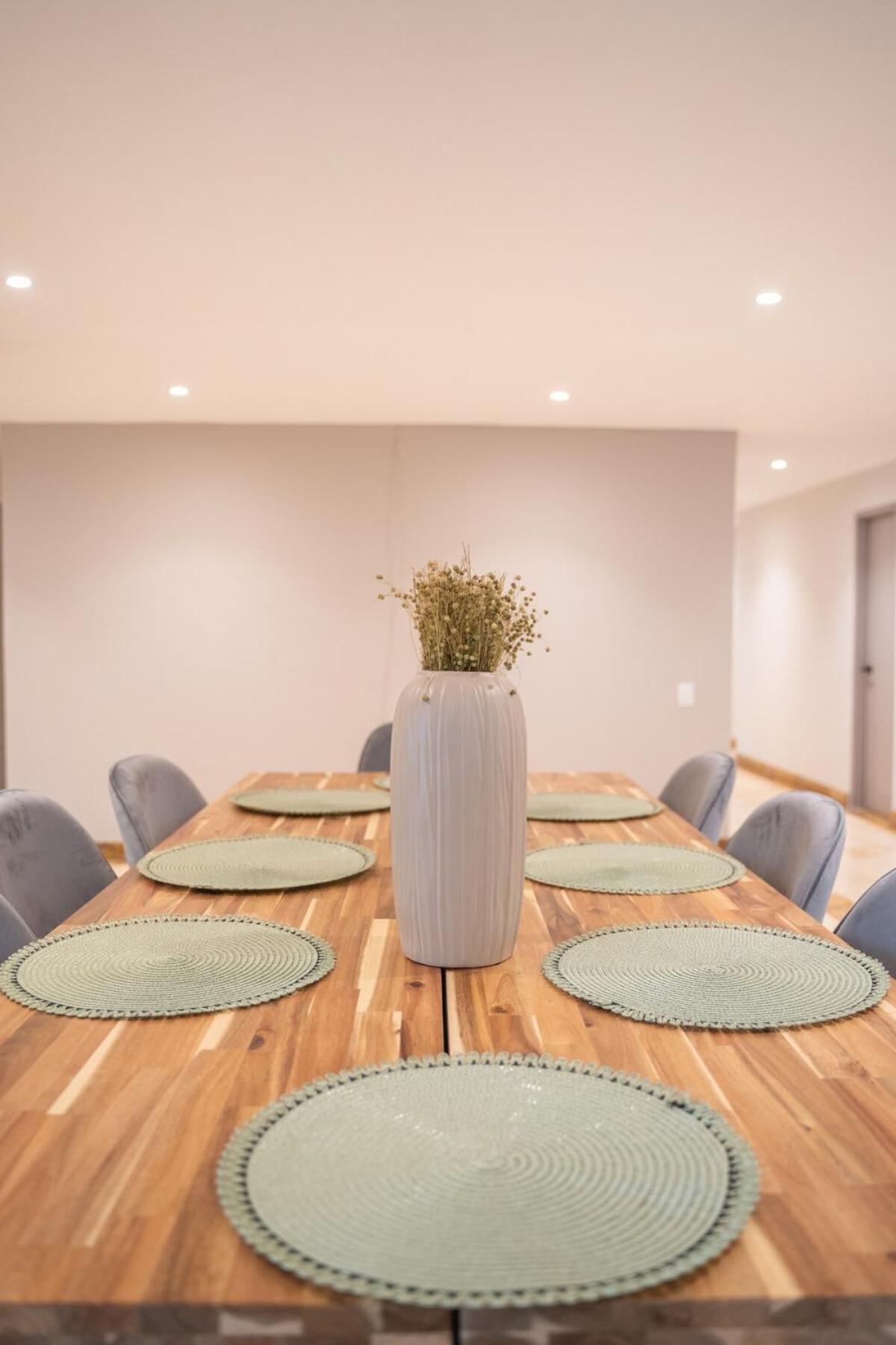 Apartamento Provenza Lux L Guest Friendly L Fast Wifi L 9 Guest Medellín