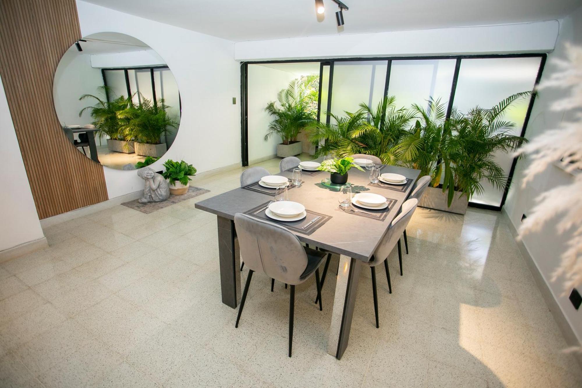 Lorel Spring Luxury Cozy And Relaxing 5br-ac-wifi-jacuzzi-ac-laundry * Medellín