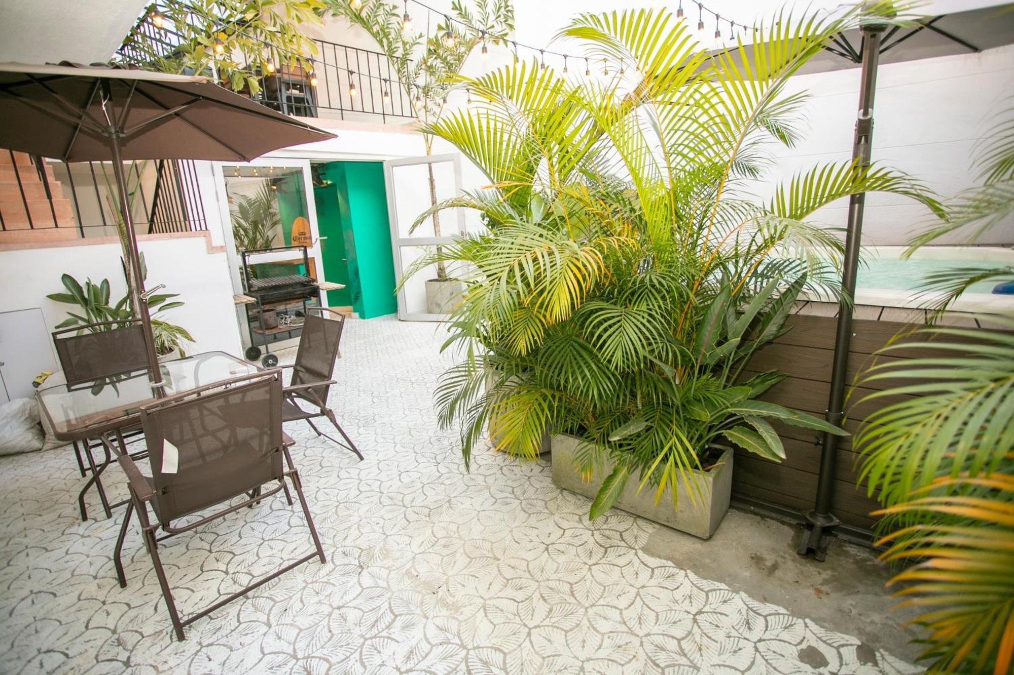 Lorel Spring Luxury Cozy And Relaxing 5br-ac-wifi-jacuzzi-ac-laundry Сasa de vacaciones