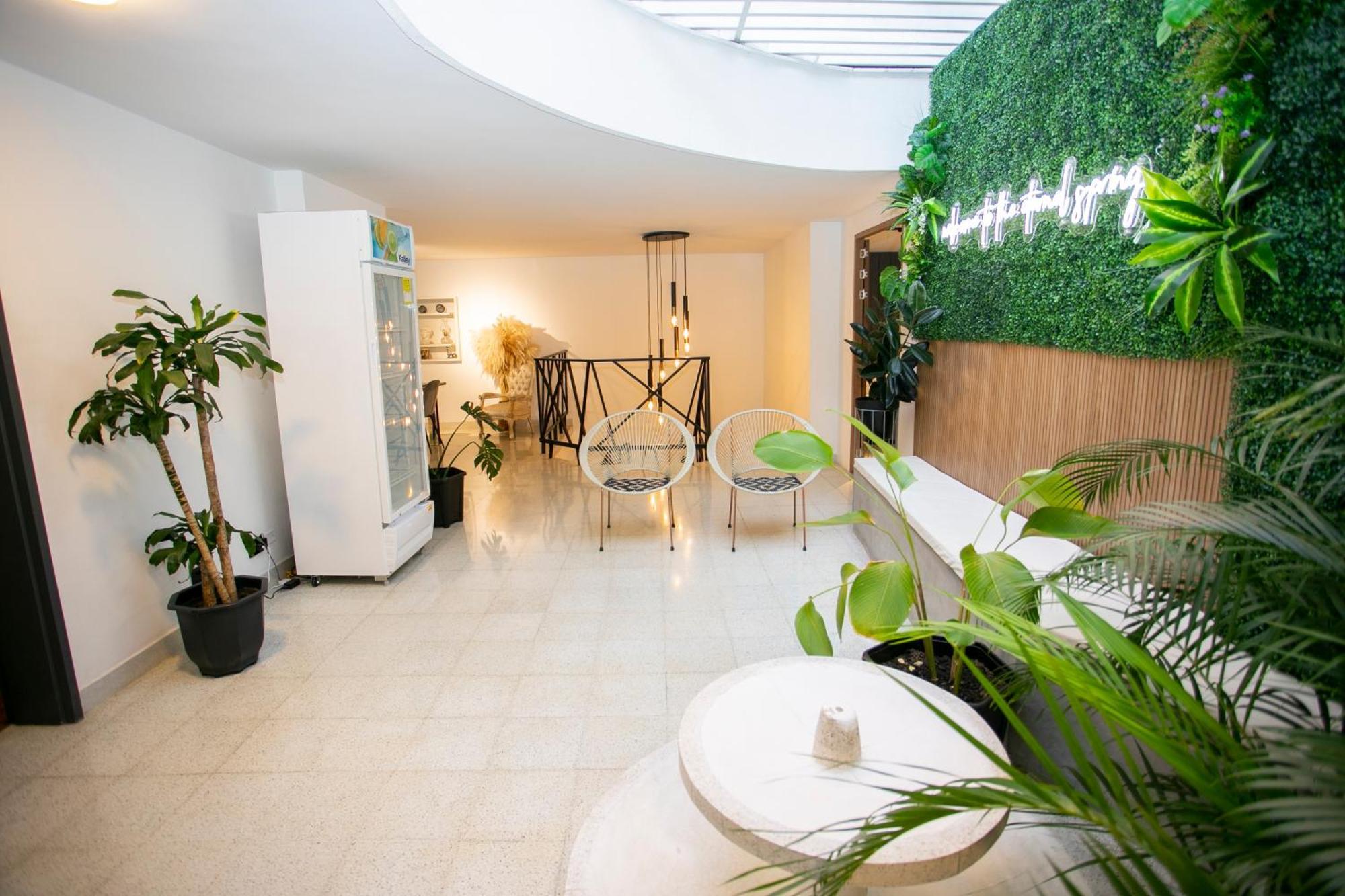 Lorel Spring Luxury Cozy And Relaxing 5br-ac-wifi-jacuzzi-ac-laundry Сasa de vacaciones