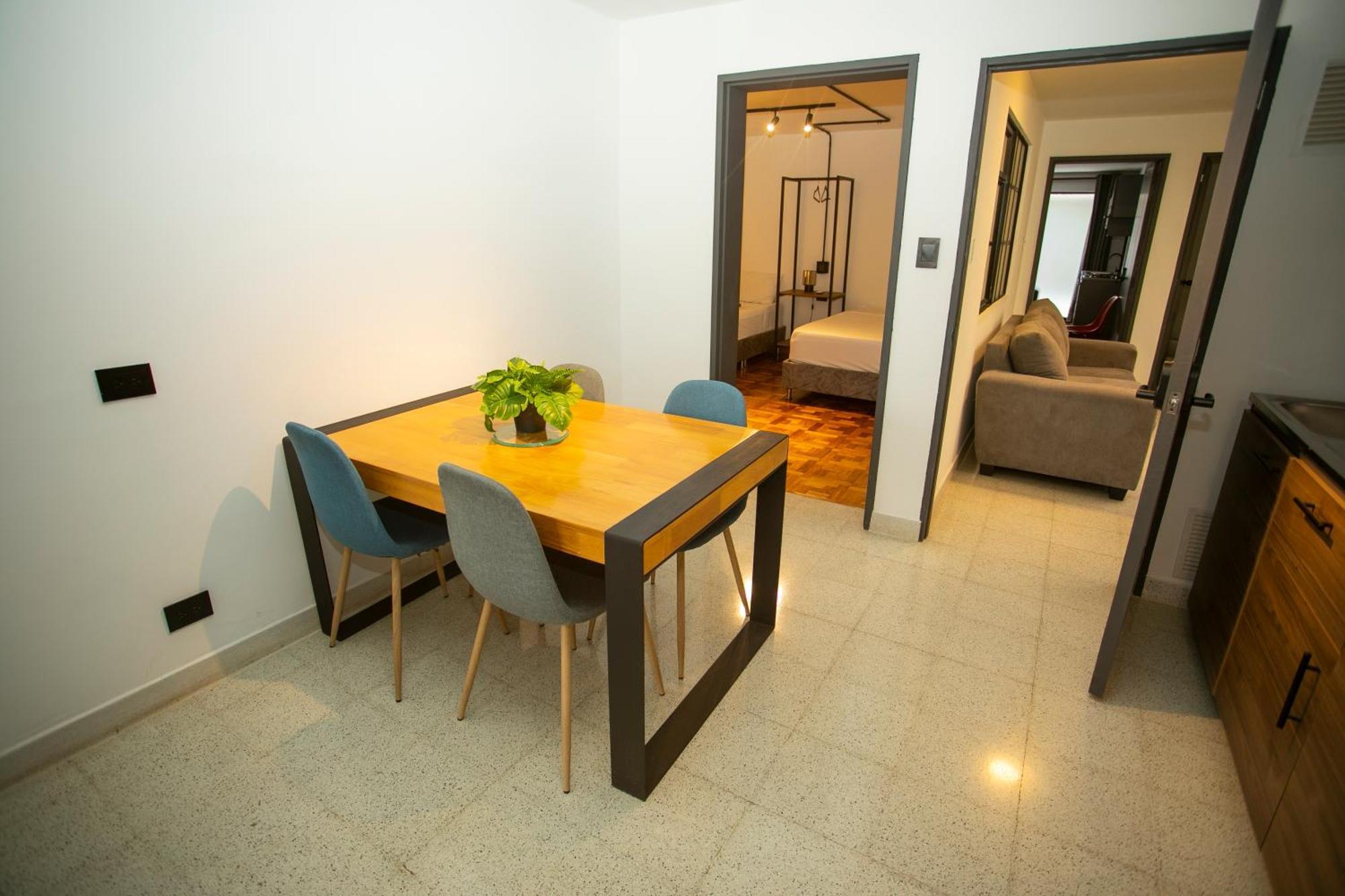Сasa de vacaciones Lorel Spring Luxury Cozy And Relaxing 5br-ac-wifi-jacuzzi-ac-laundry