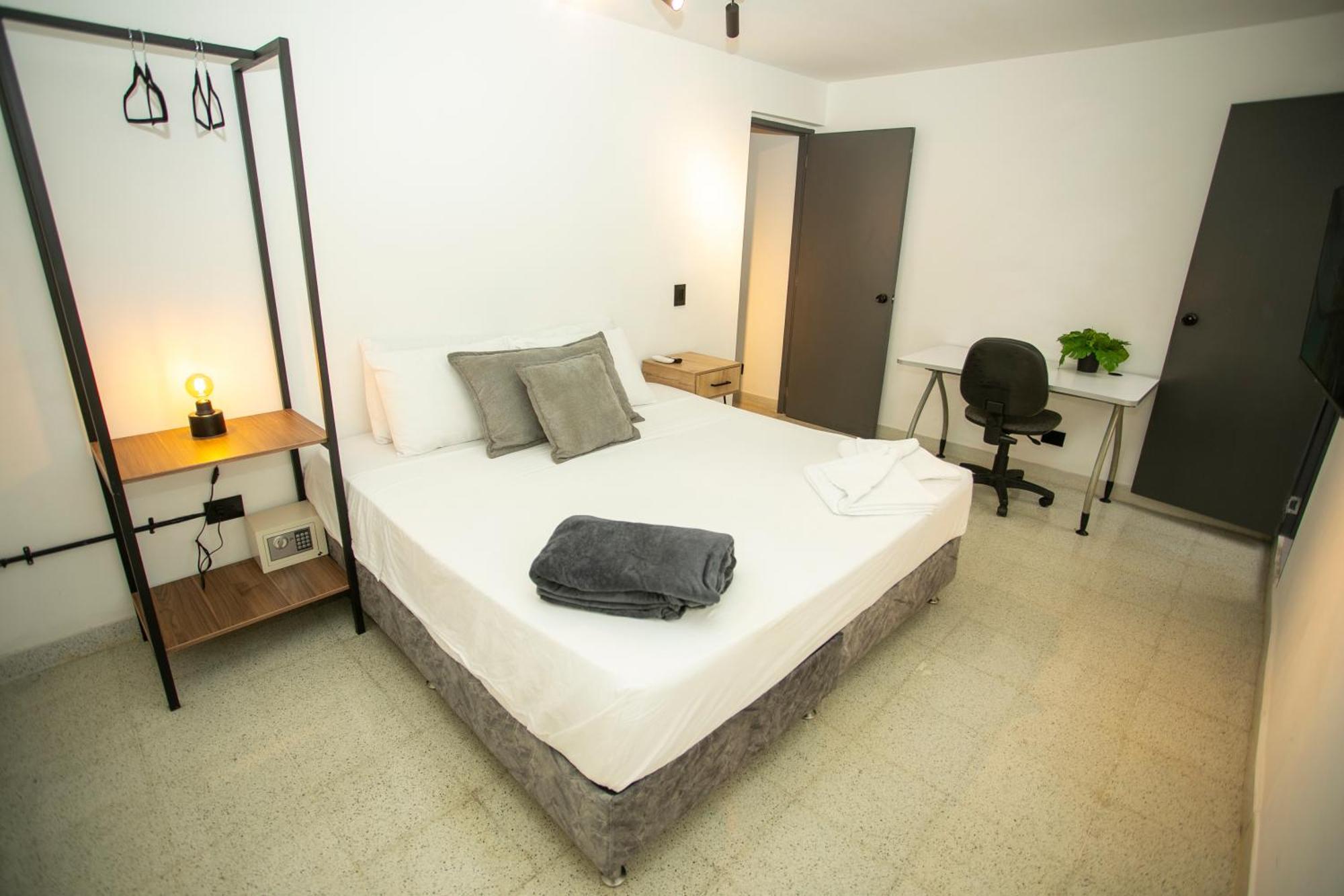 Lorel Spring Luxury Cozy And Relaxing 5br-ac-wifi-jacuzzi-ac-laundry