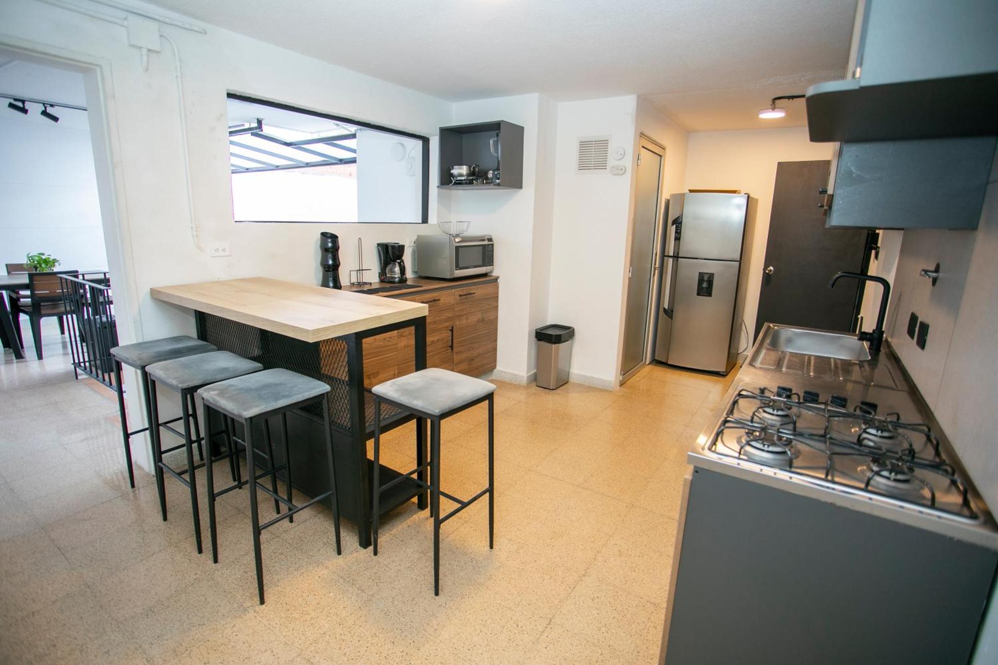 Сasa de vacaciones Lorel Spring Luxury Cozy And Relaxing 5br-ac-wifi-jacuzzi-ac-laundry Medellín