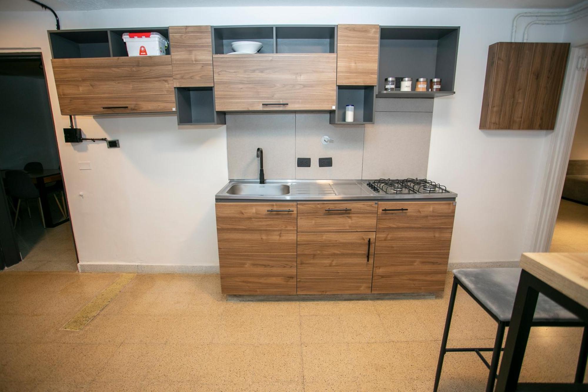 Lorel Spring Luxury Cozy And Relaxing 5br-ac-wifi-jacuzzi-ac-laundry * Medellín