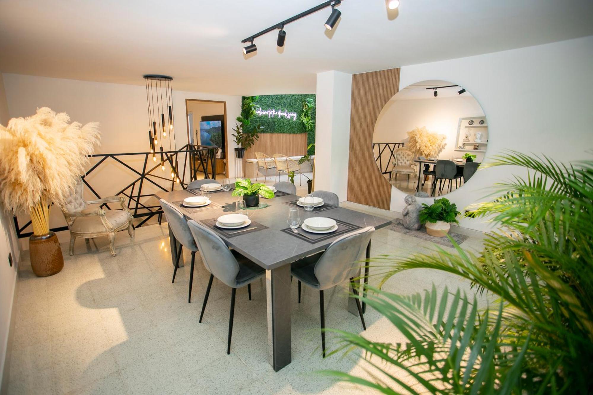 Lorel Spring Luxury Cozy And Relaxing 5br-ac-wifi-jacuzzi-ac-laundry Сasa de vacaciones