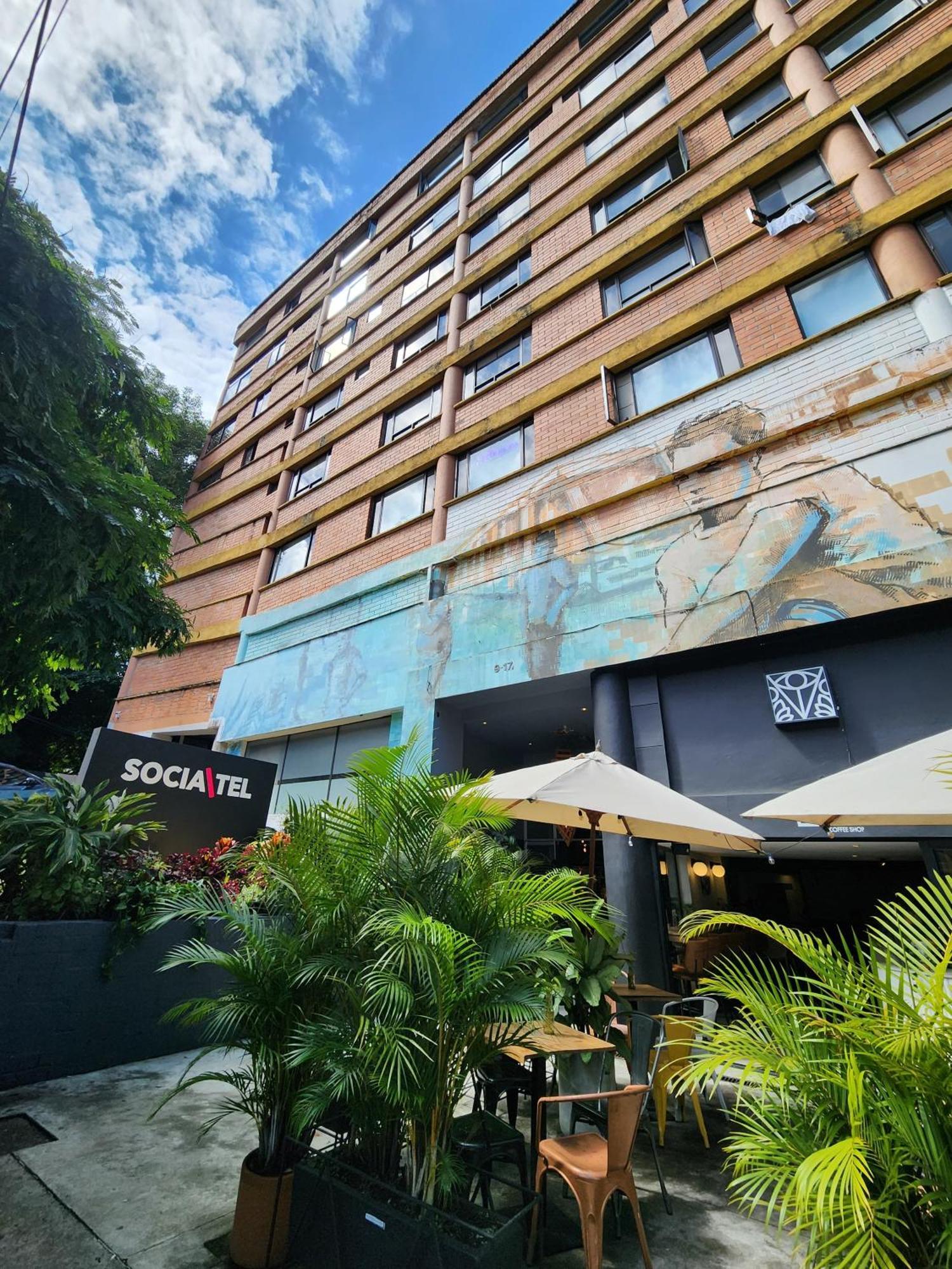 Selina Hotel