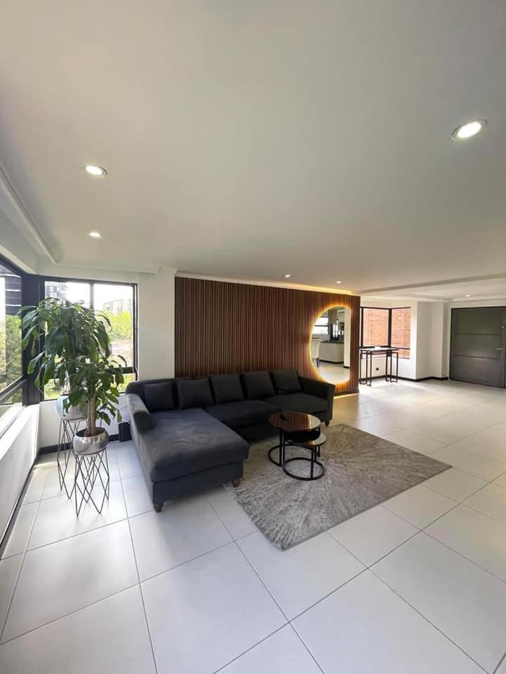 Apartamento Tesoro Poblado *