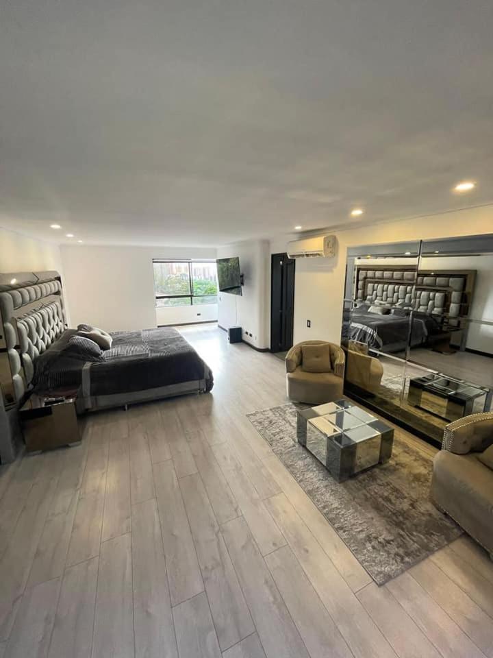 Apartamento Tesoro Poblado *