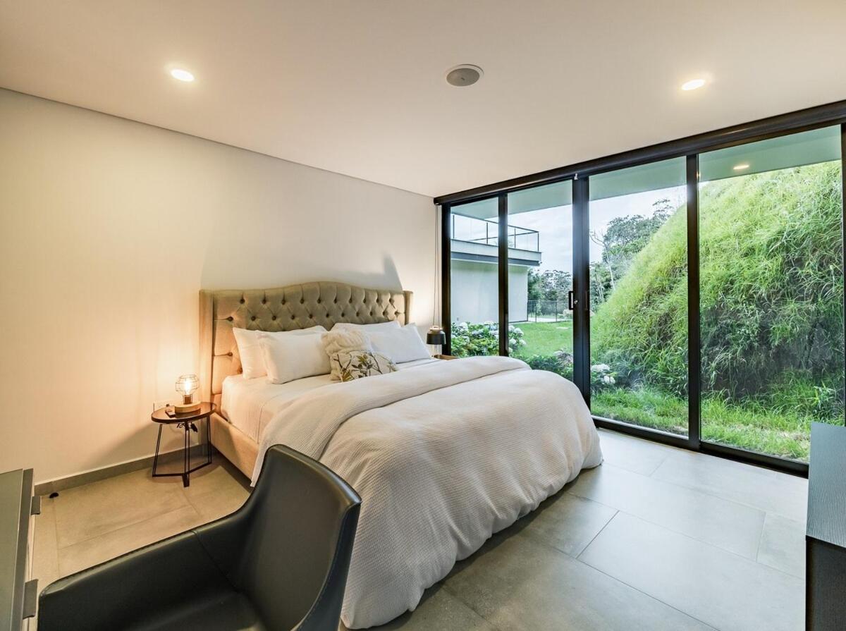 Villa Exquisite Retreat In
