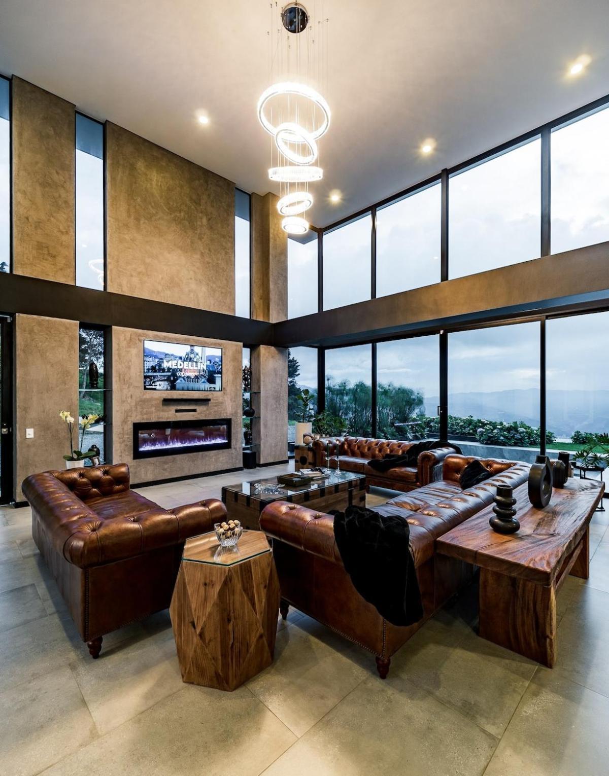 Villa Exquisite Retreat In Medellín