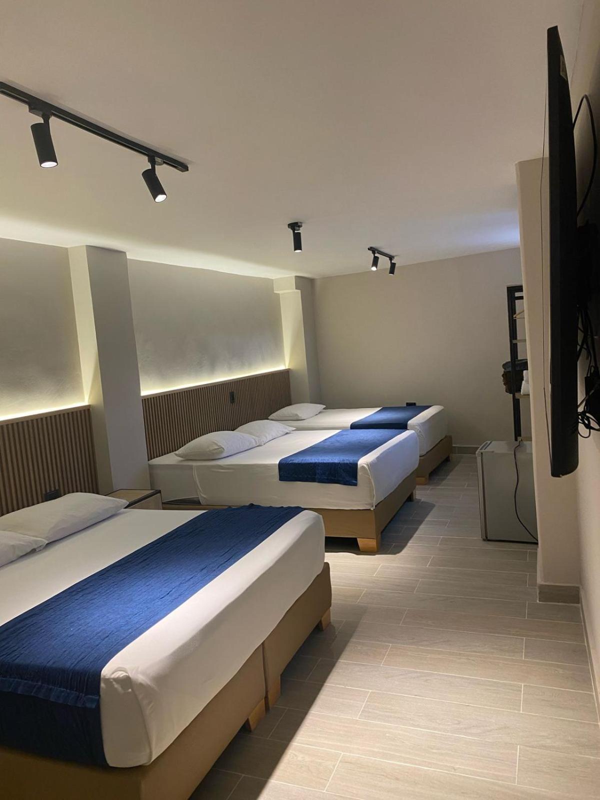 Suramericana Hotel 4*