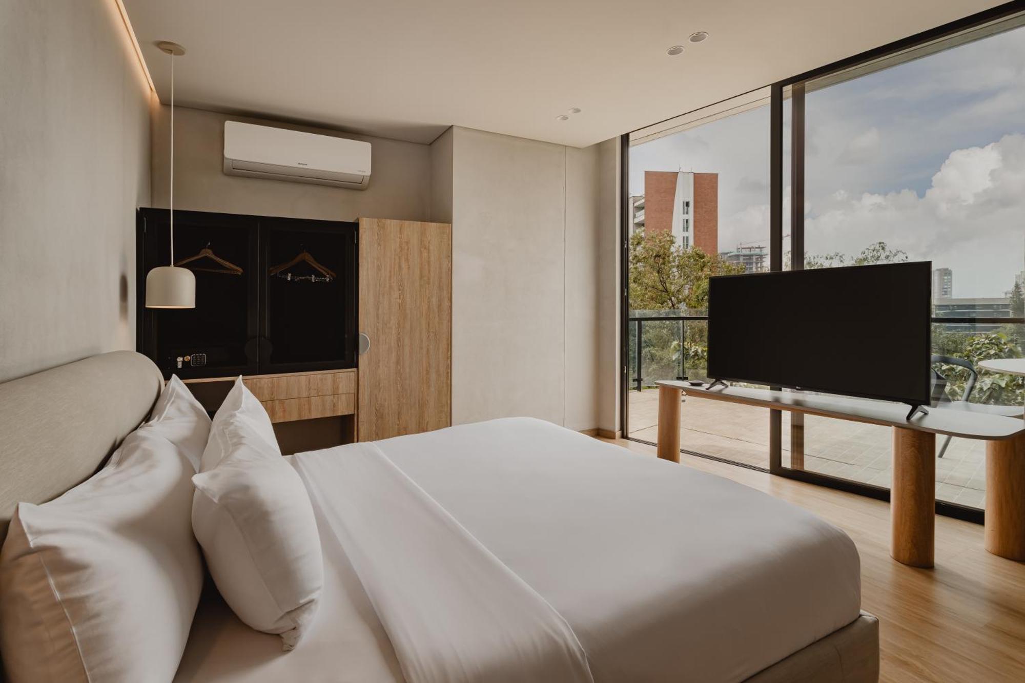 Apartahotel Be Mate 4*