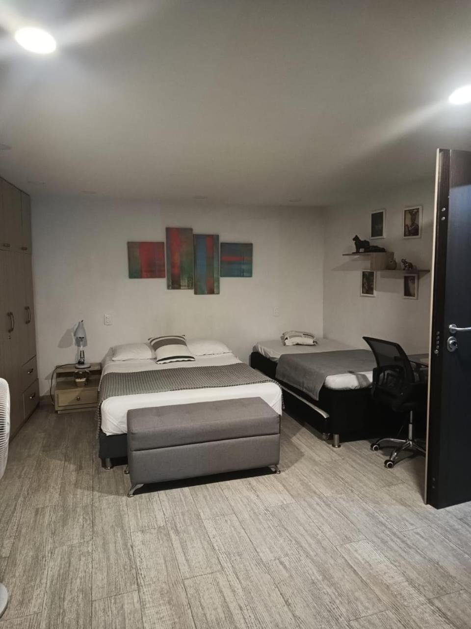 1 A 5 Personas Apartasuite Poblado 809 Apartamento *