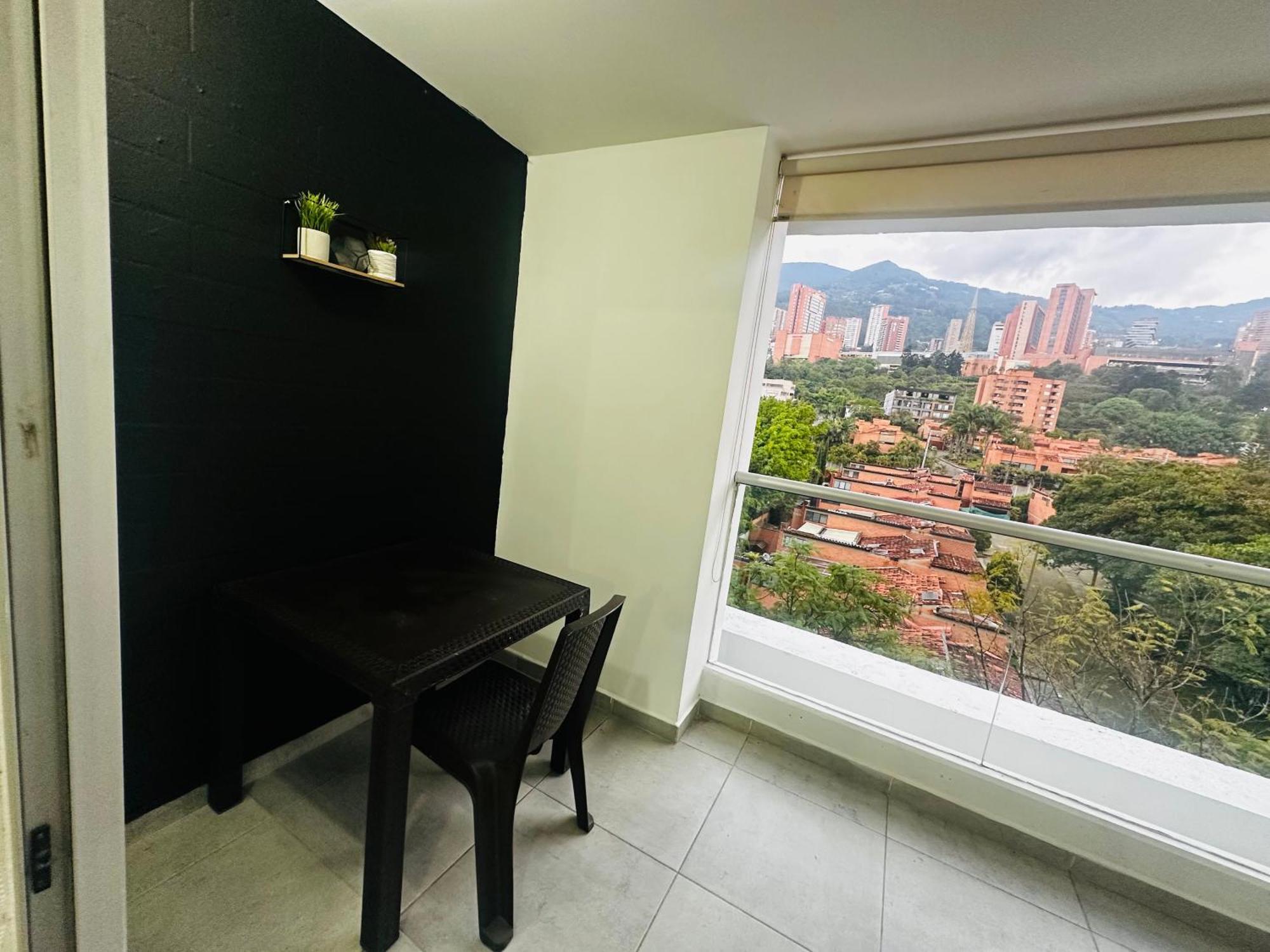 Apartamento Suitte Poblado Fast Wifi 500mg