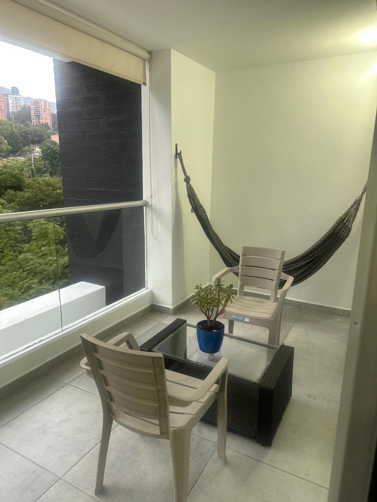 Apartamento Suitte Poblado Fast Wifi 500mg *
