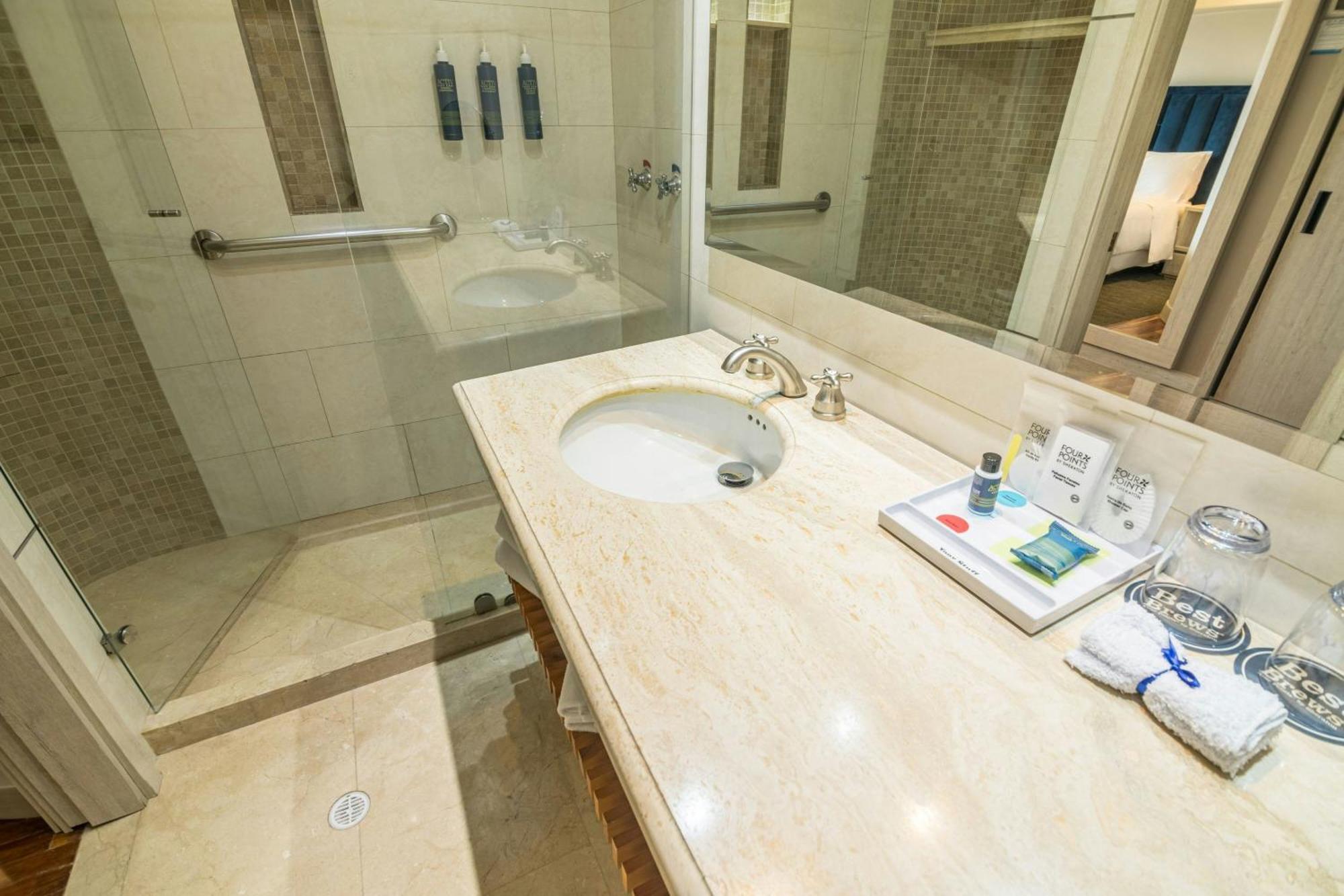 Hotel Four Points By Sheraton 4*