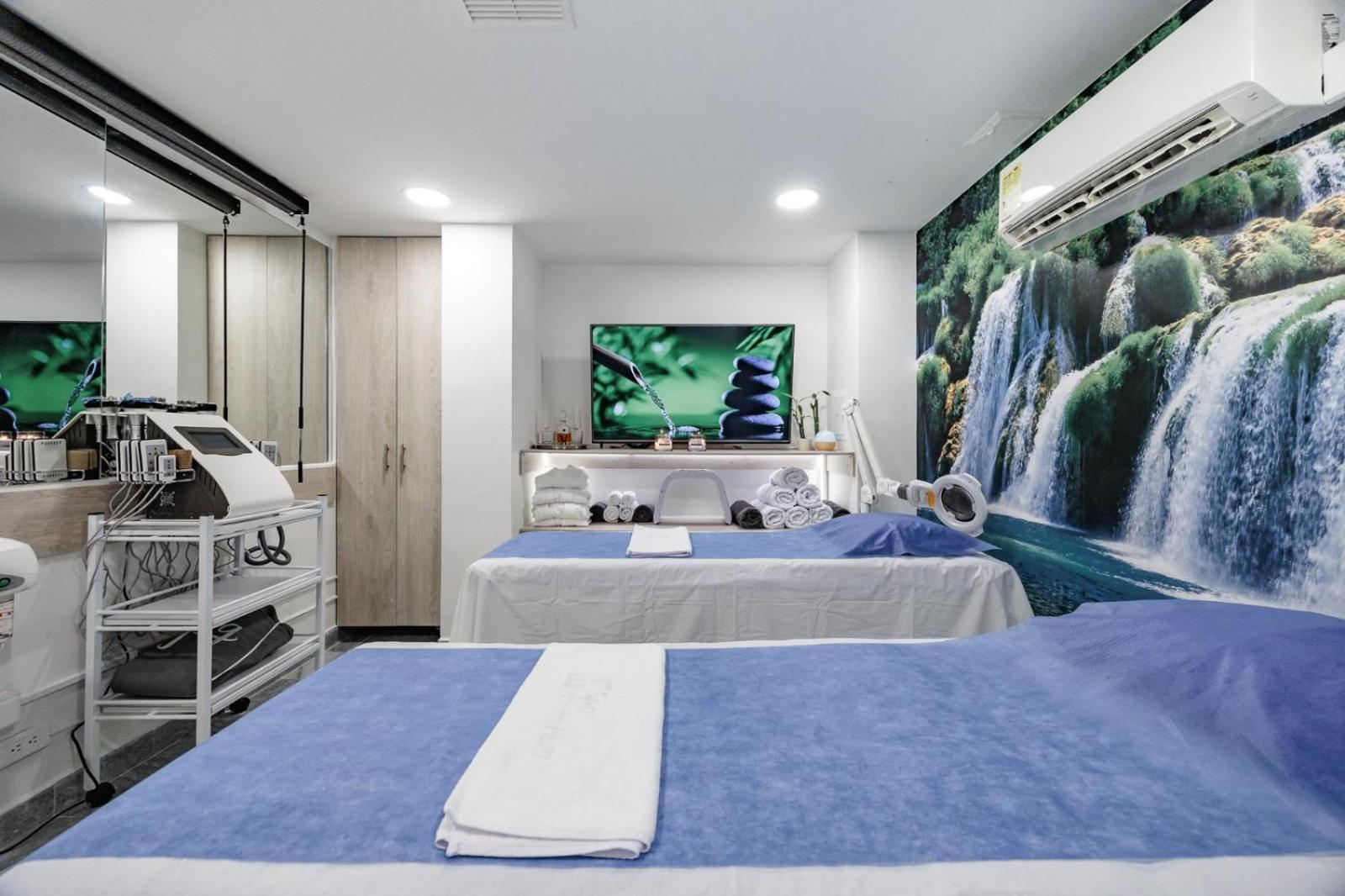 Laureles Plaza 4*