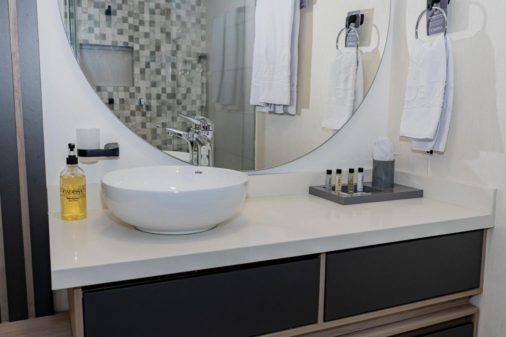 Apartamento Gema Lujosos En Laureles Medellín