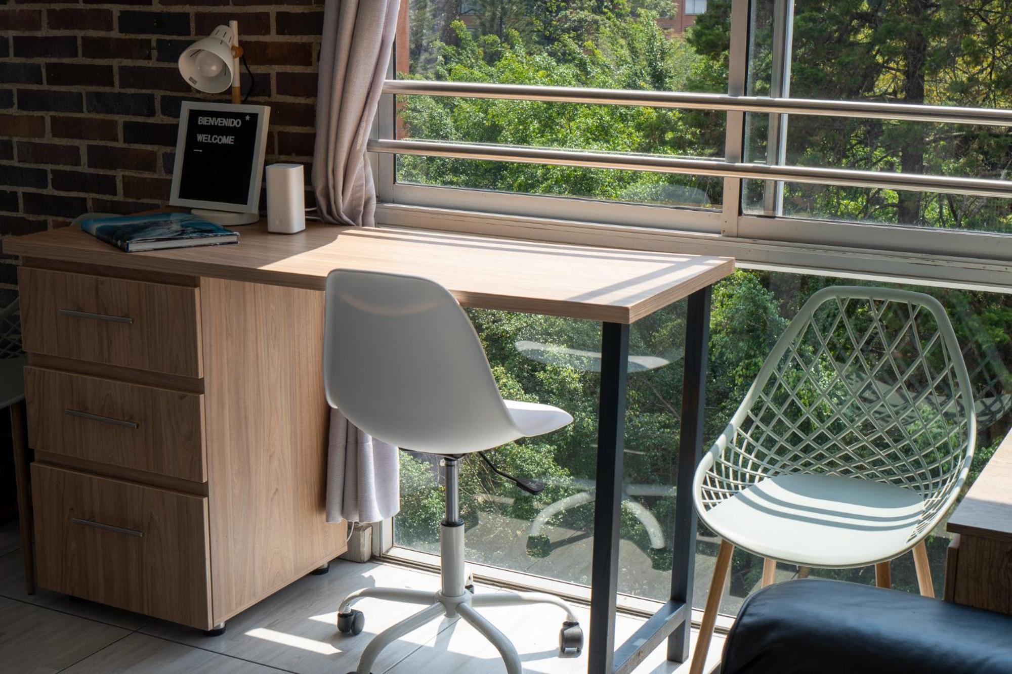 Moderno Loft Cerca De Zona Rosa Y Malls Apartamento Medellín