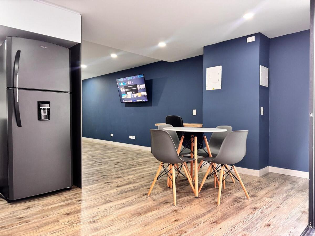 Terraza Privada En Laureles Con Aire Acondicionado Apartamento *