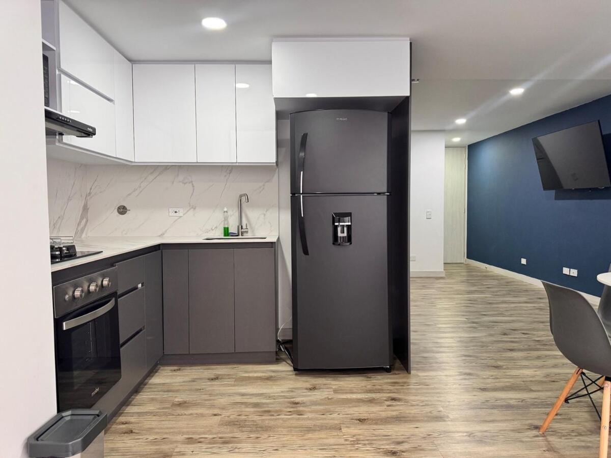 Terraza Privada En Laureles Con Aire Acondicionado Apartamento Medellín