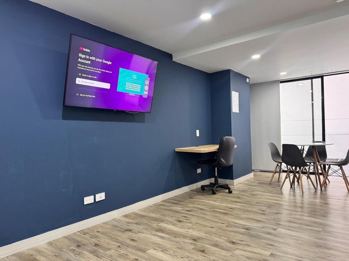 Terraza Privada En Laureles Con Aire Acondicionado Apartamento Medellín
