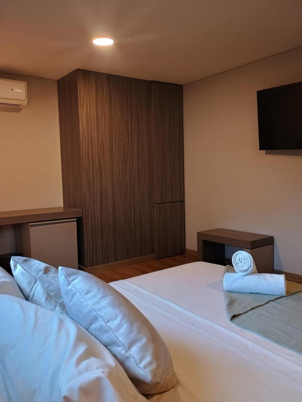 Hotel Time Oclock Medellin