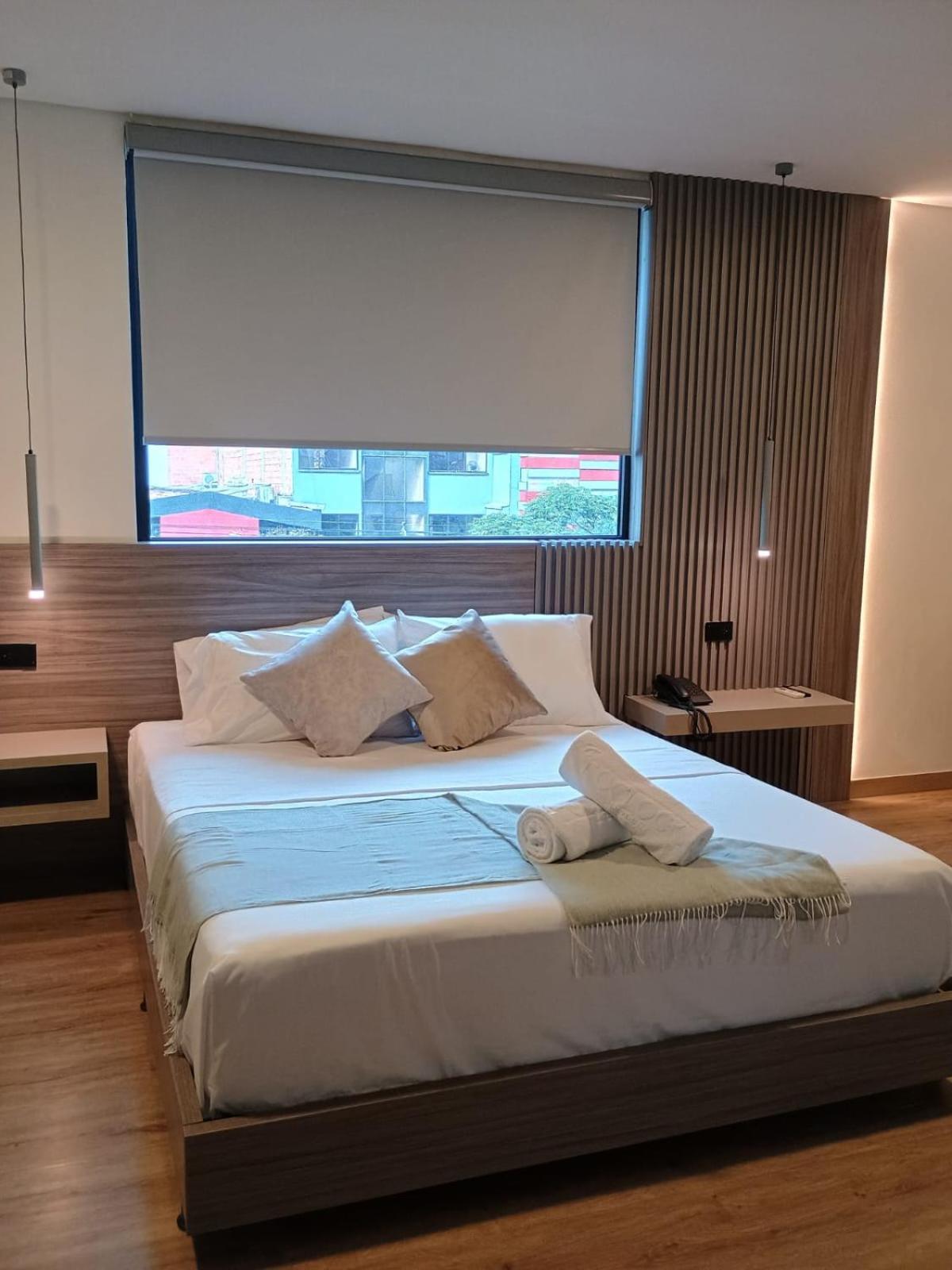 Time Oclock Hotel