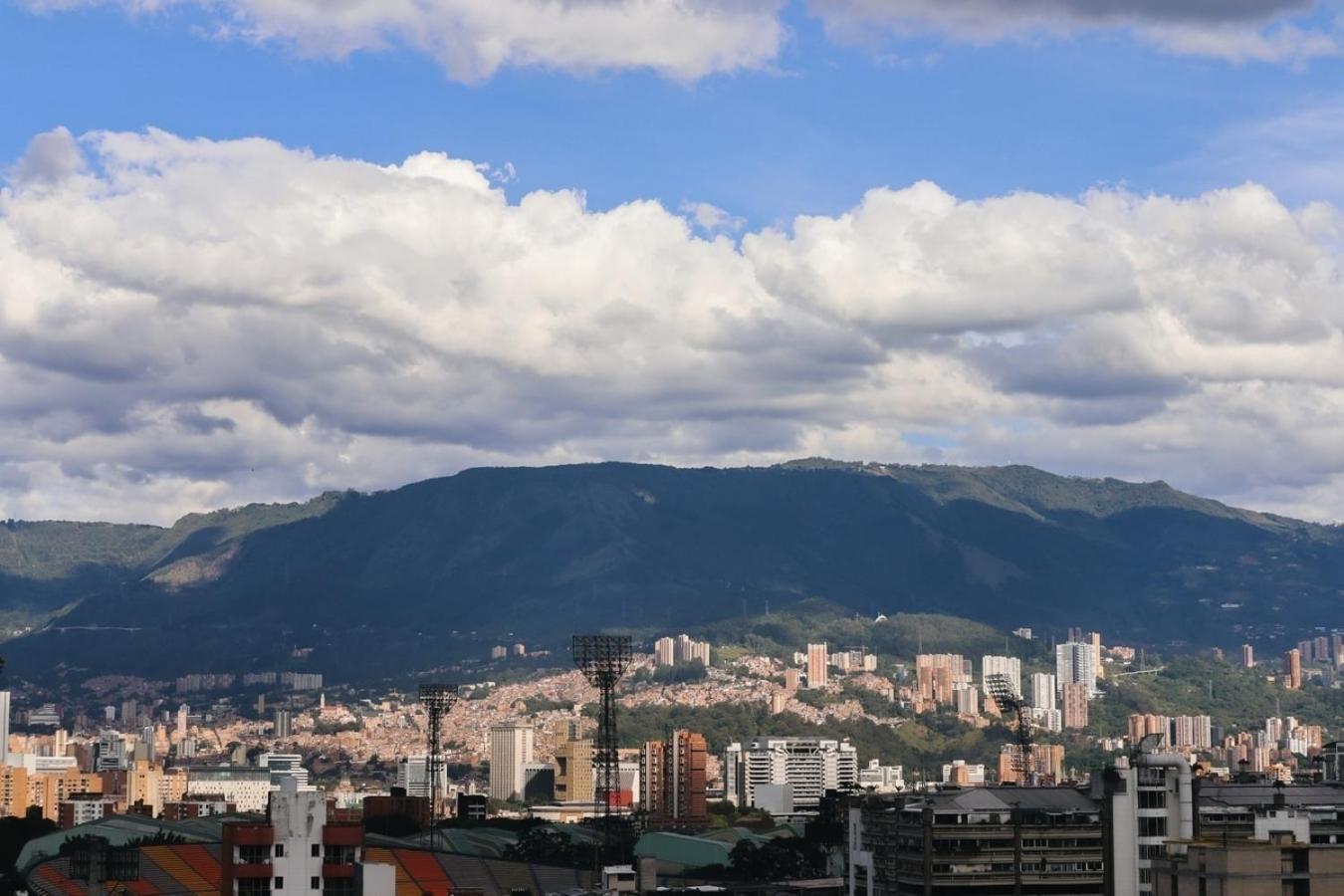 Charming Stadio Retreat Rosa Negra Aparta-suite Apartamento Medellín
