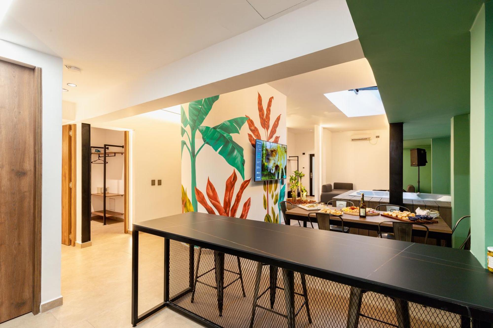 Ll 203 4br 4bath Close To Lleras Park - Poblado - *