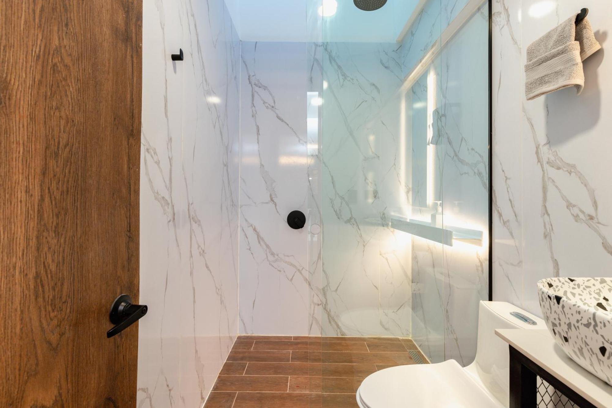 Ll 203 4br 4bath Close To Lleras Park - Poblado - Apartamento Medellín