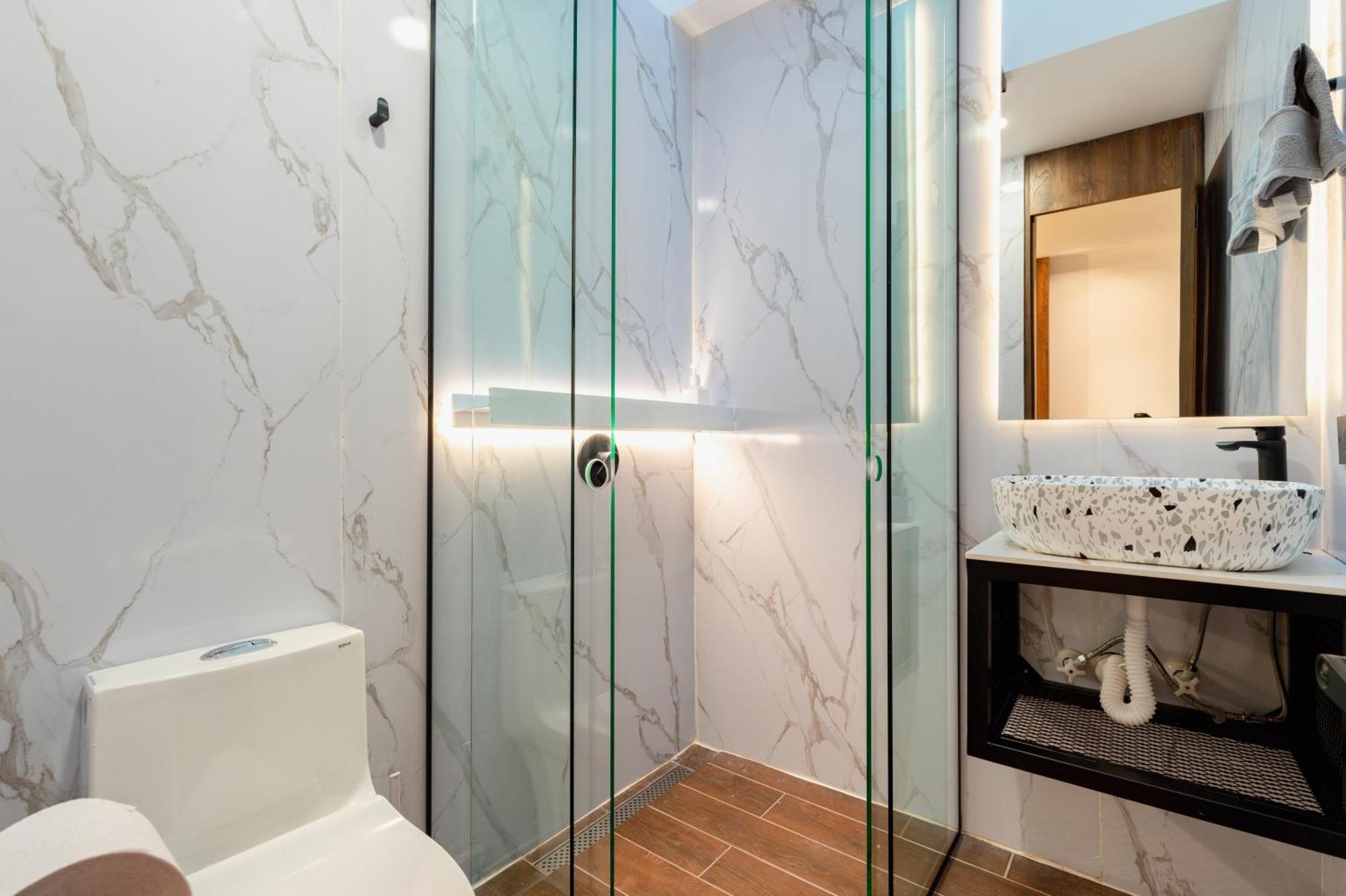 Ll 203 4br 4bath Close To Lleras Park - Poblado - Medellín