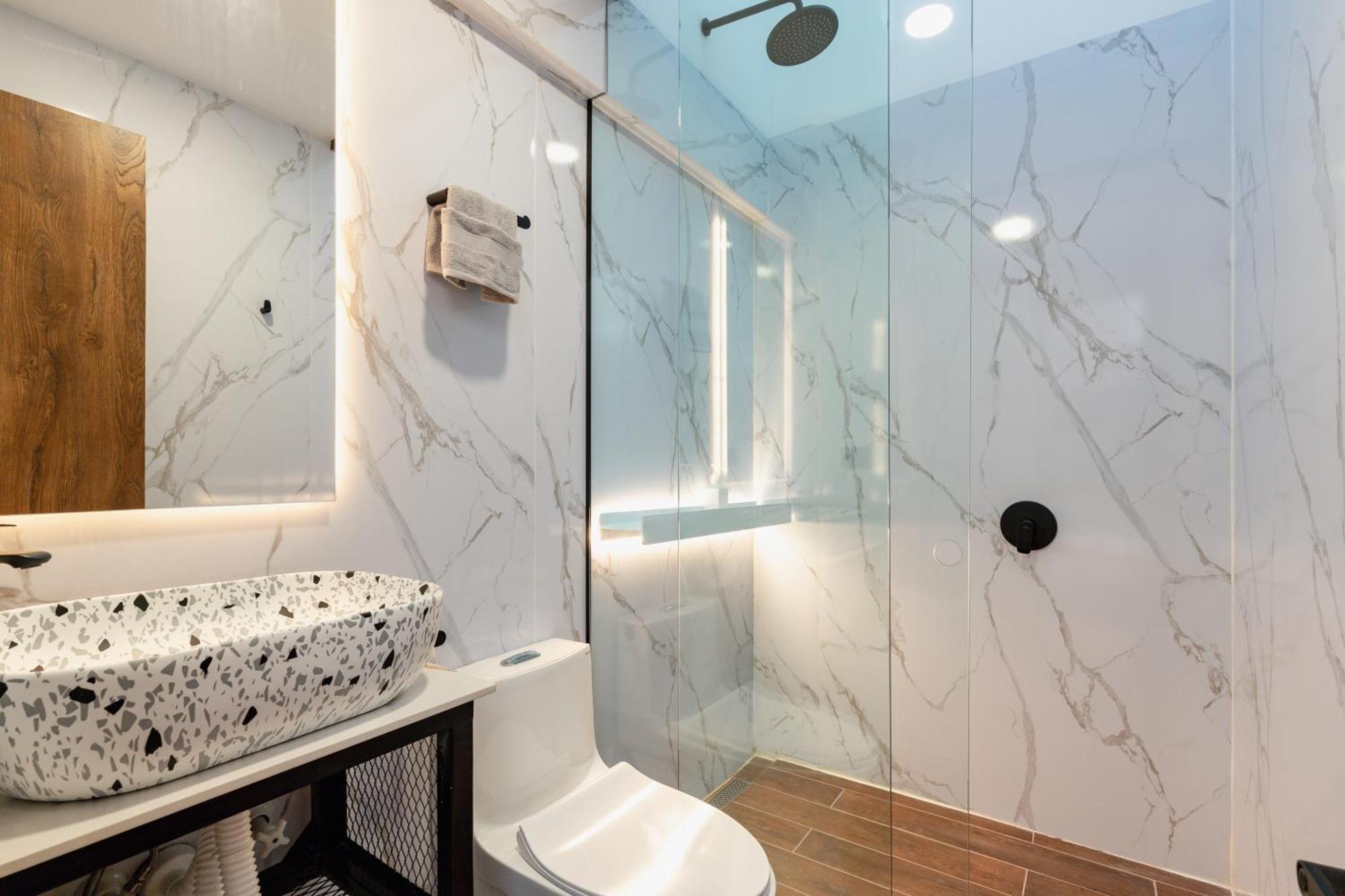 Ll 203 4br 4bath Close To Lleras Park - Poblado - Apartamento *