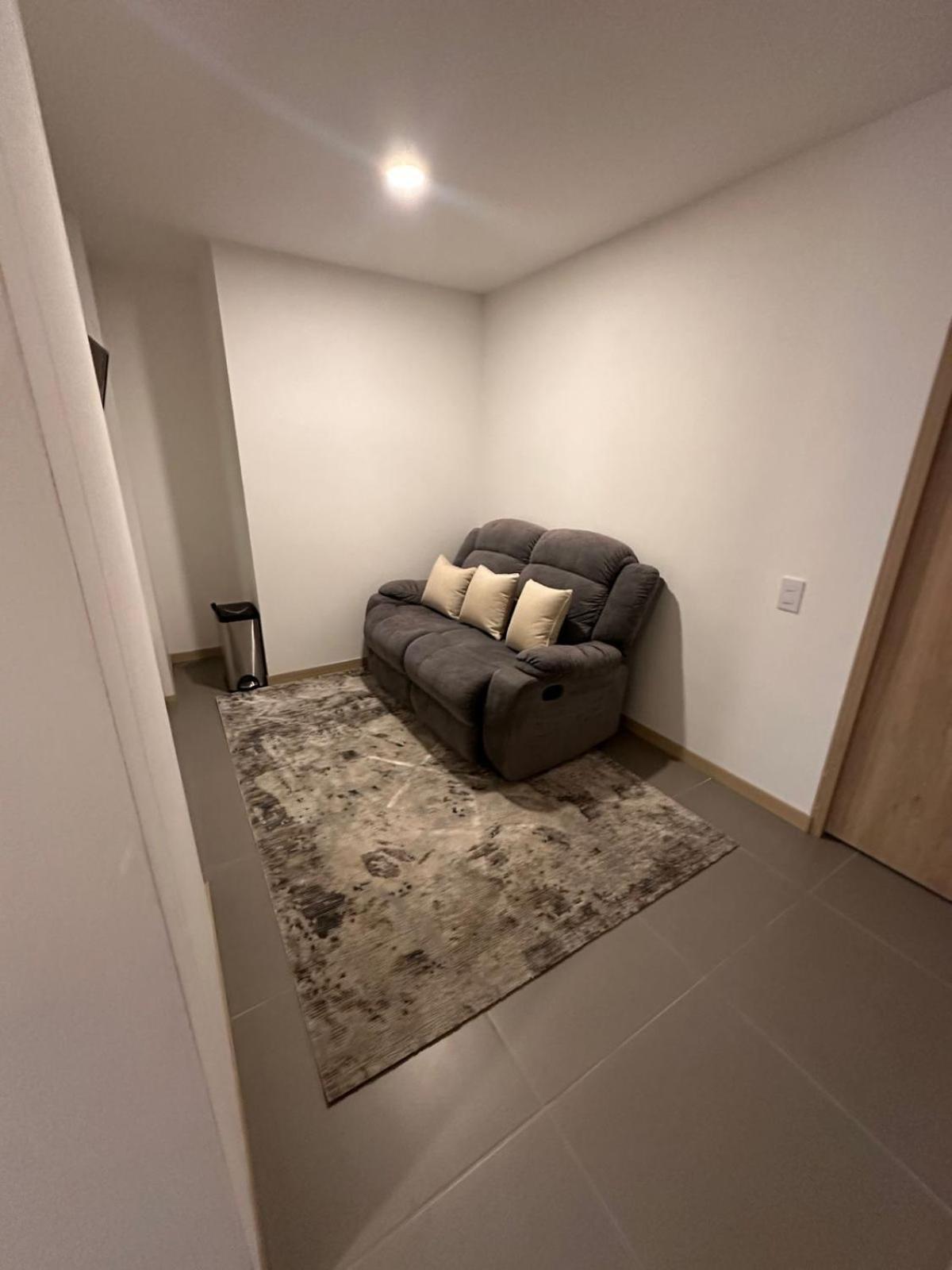 En Poblado Apartamento
