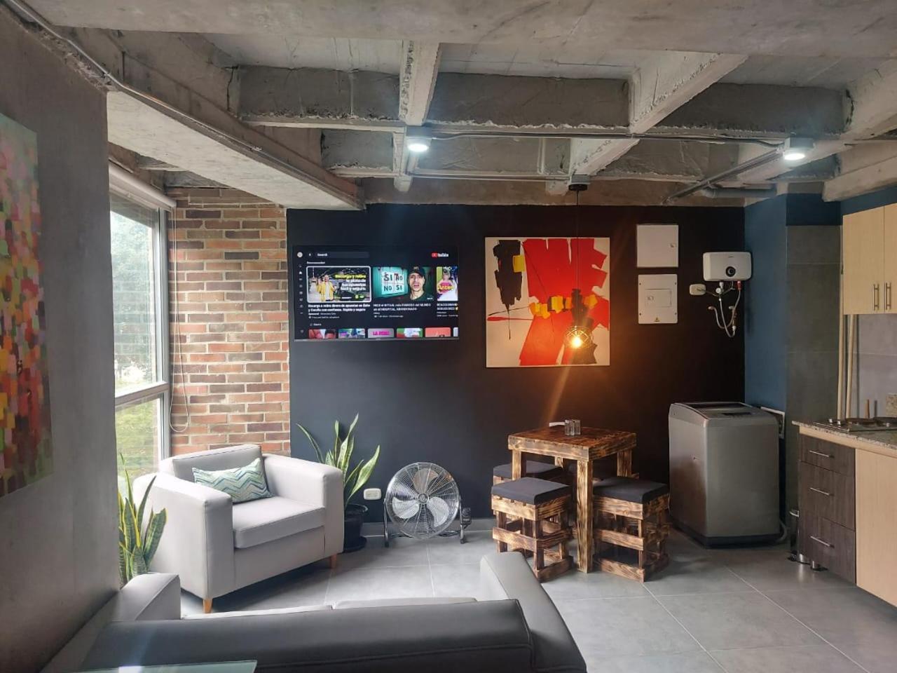 Apartamento Stylish Laureles Loft In Medellín