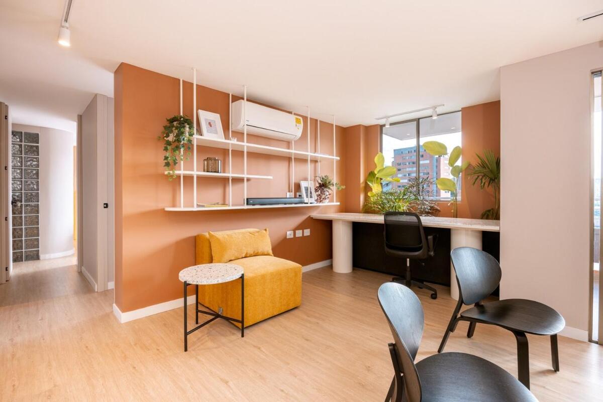 Apartamento Magnifico De 2 Con Ac Y Vistas En Provenza Medellín