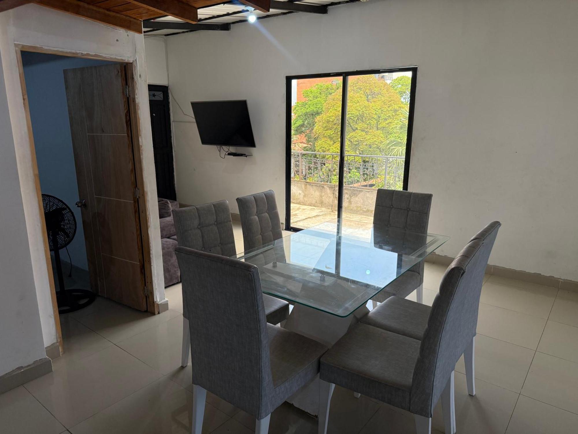 Apartamento Hermoso Y Lujoso Con Excelente Ubicacion