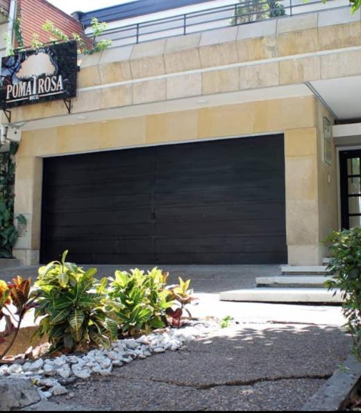 Hotel Poma Rosa