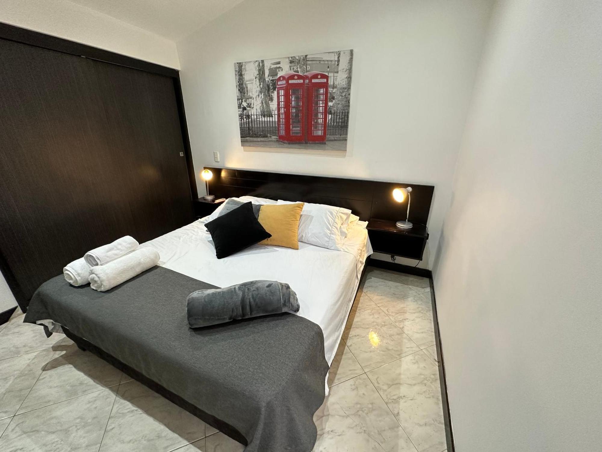 London Suites, By Poblado * Medellin